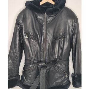 Martani Moda Women's Leather hooded zipped bomber Jacket - Size: L
